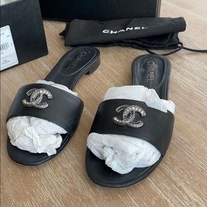 Chanel slides 39
